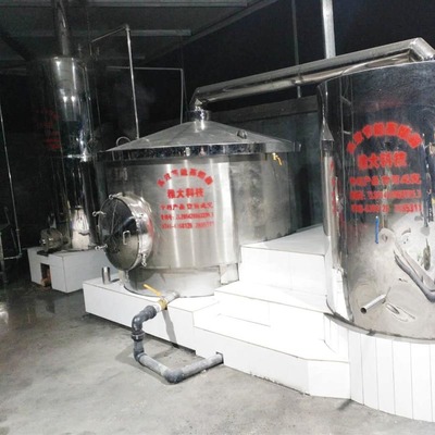 開家小型釀酒設(shè)備廠賺錢 開一個小酒坊投入多 少